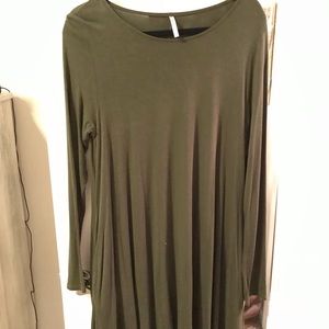 Long sleeve navy green piko dress